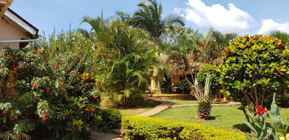 Keelan ace villas Kampala Buitenkant foto