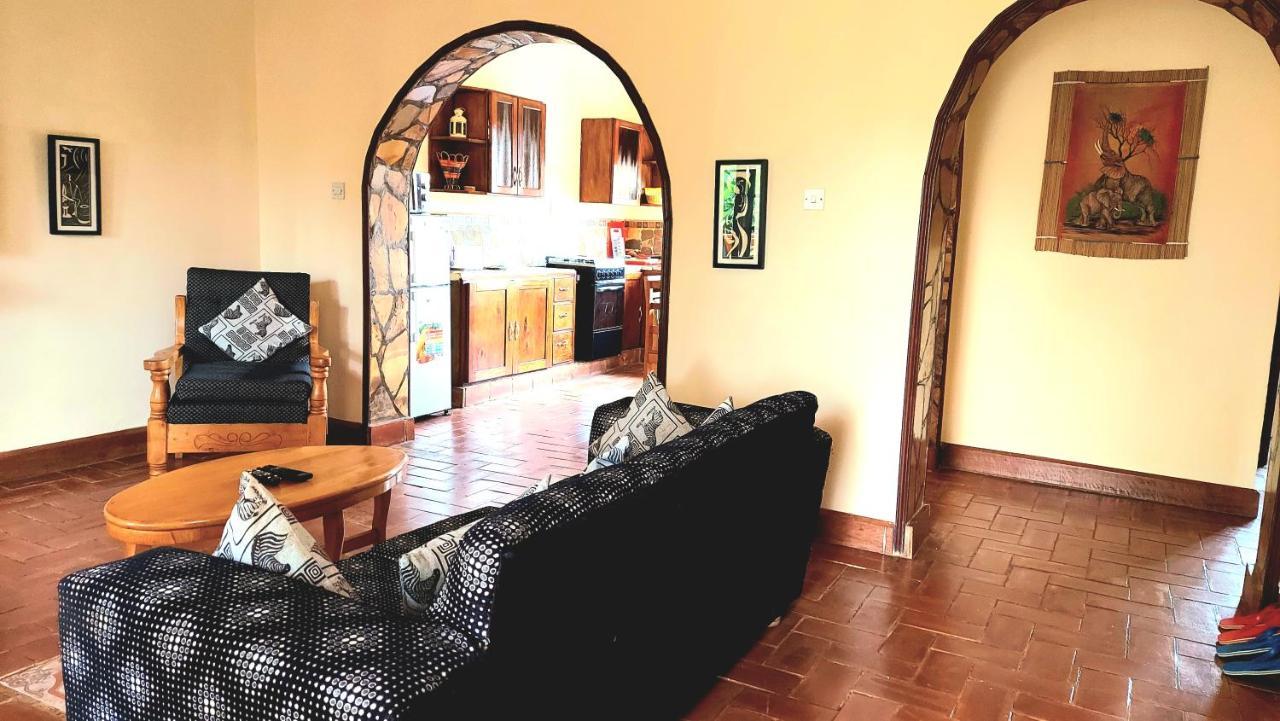Keelan ace villas Kampala Buitenkant foto