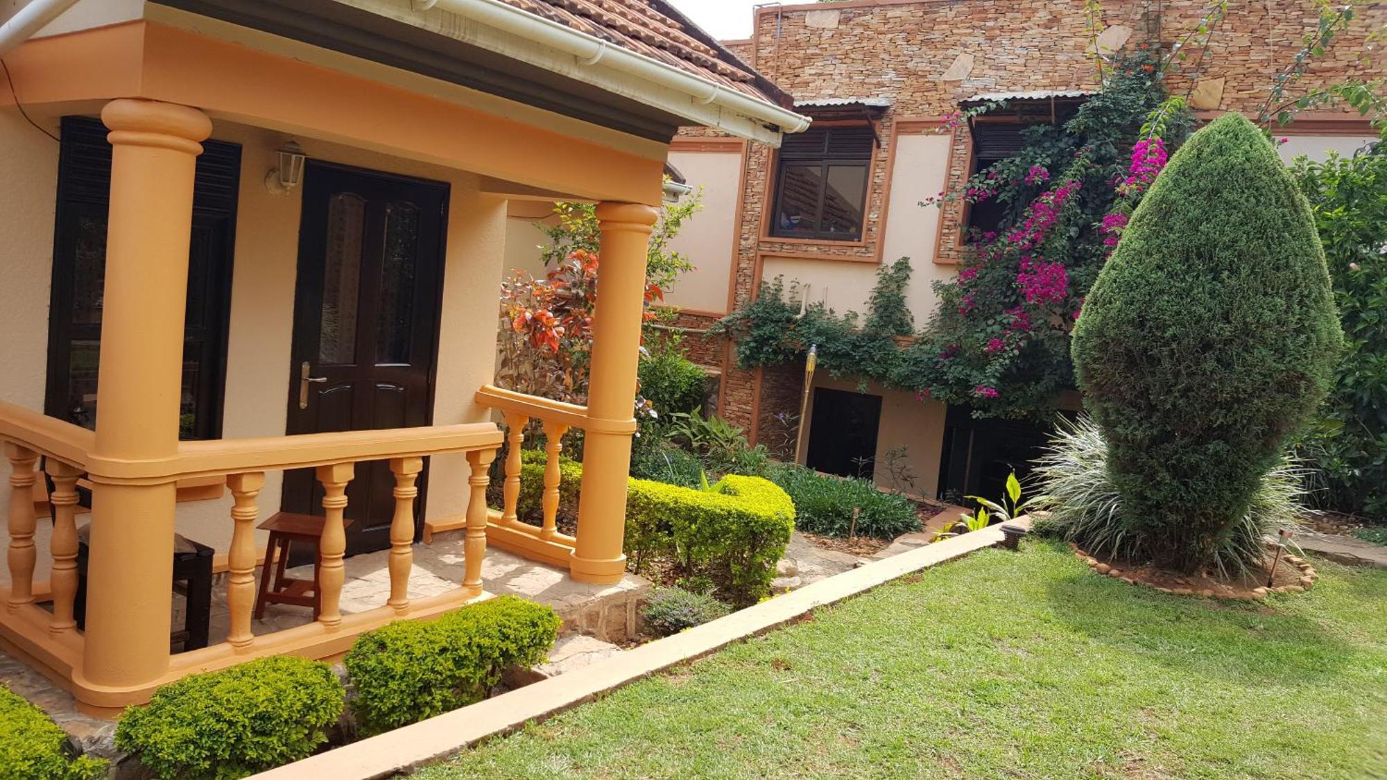 Keelan ace villas Kampala Buitenkant foto