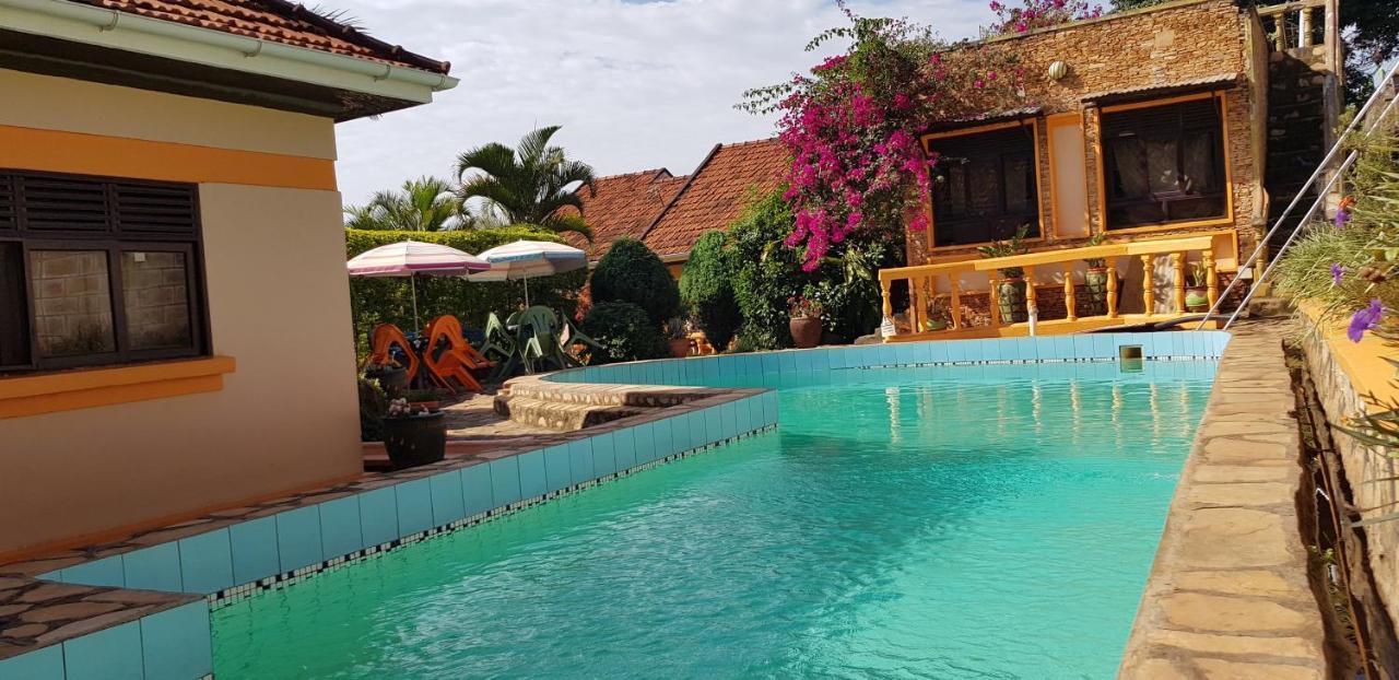 Keelan ace villas Kampala Buitenkant foto